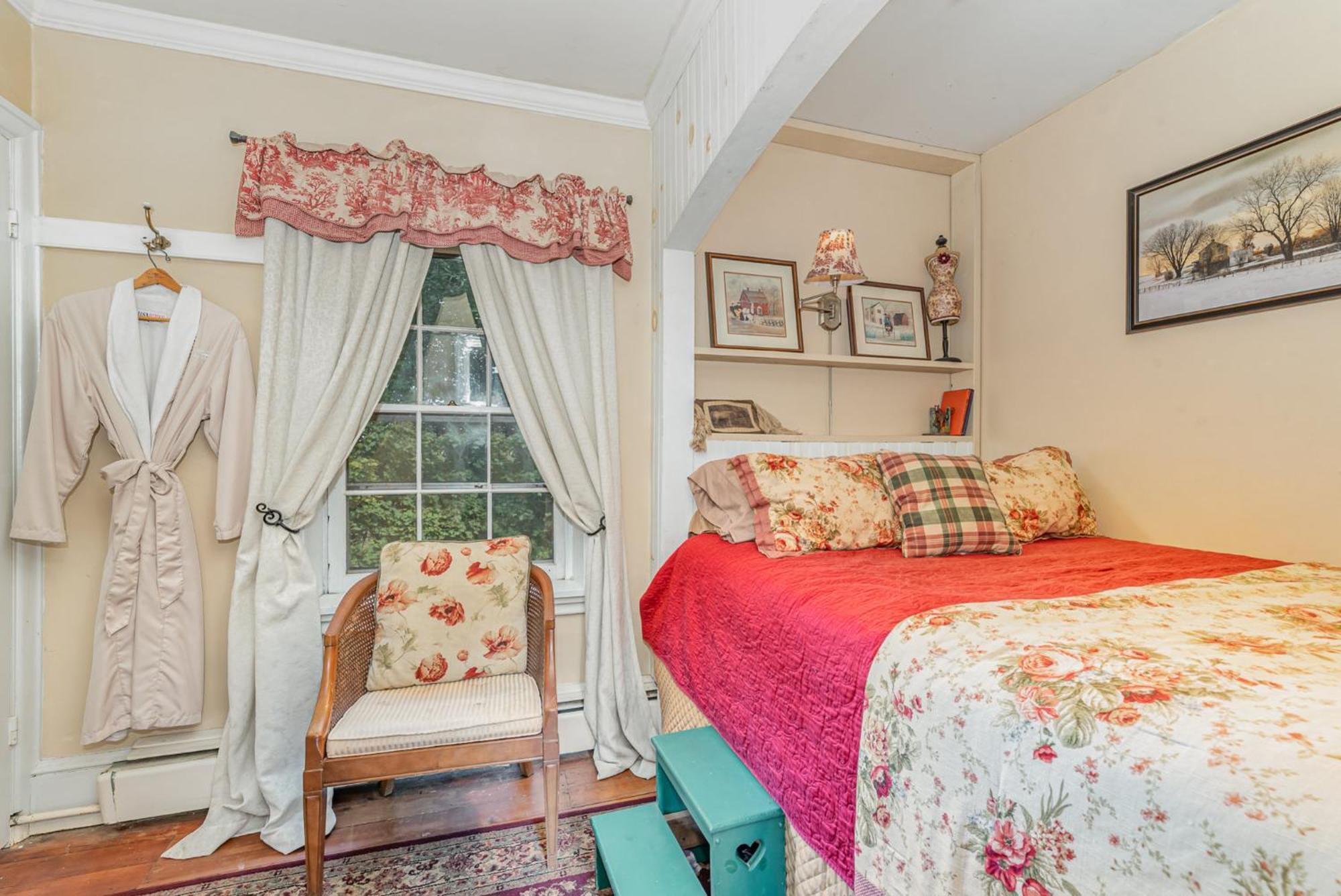 Fallen Tree Farm Bed And Breakfast Carlisle Exterior photo